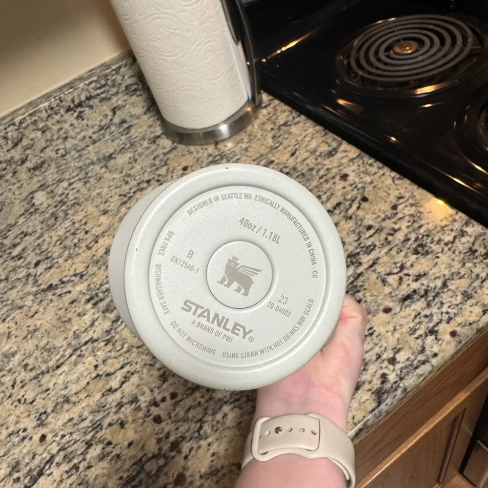 Stanley Pale Gray Travel Mug with Light Blue Logo - Picture 3 of 7